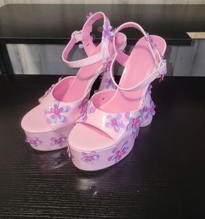Dolls Kill Sugar Thrillz 3D Flower Platform Heels